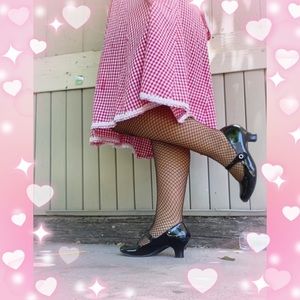 American Eagle cute black mary jane heels